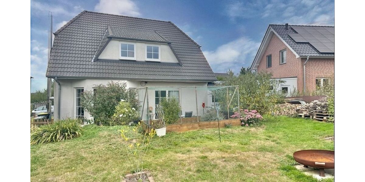 Charmantes Zuhause mit Garten und Garage - Einfamilienhaus Bockenem Hary | Angebot:23804302
