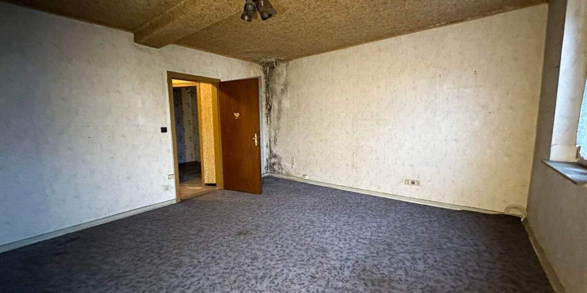 Einfamilienhaus Gronau - 6 Zimmer, 168 m&sup2;, 139.000&euro; | Angebot:25927985