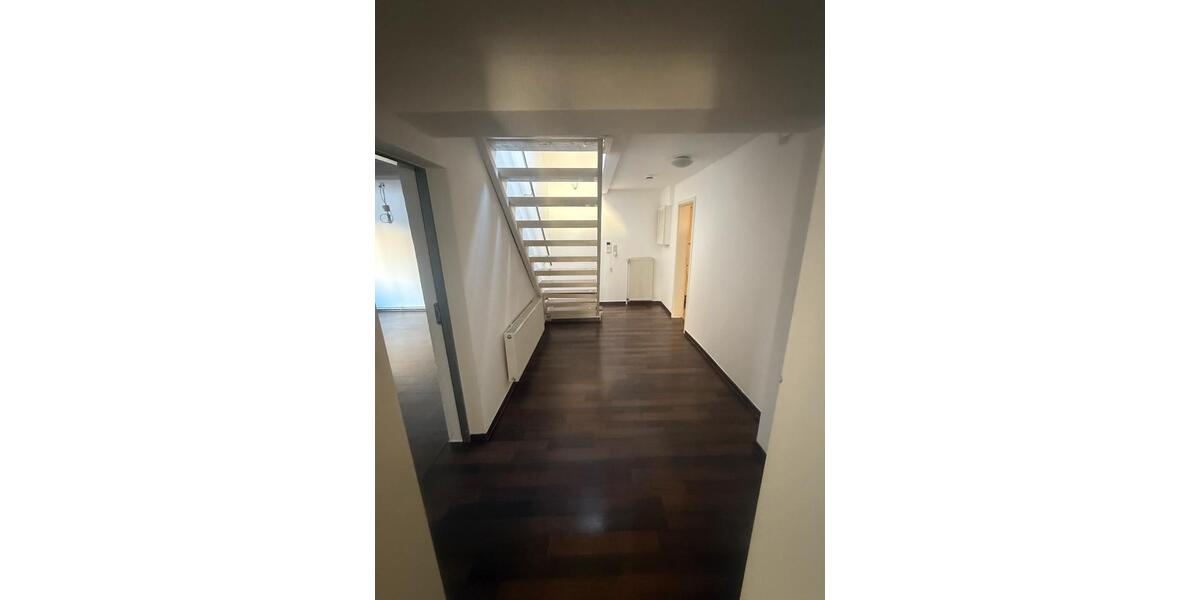 Einfamilienhaus Hannover Buchholz-Kleefeld - 4 Zimmer, 180 m&sup2;, 1.800&euro; | Angebot:25131400