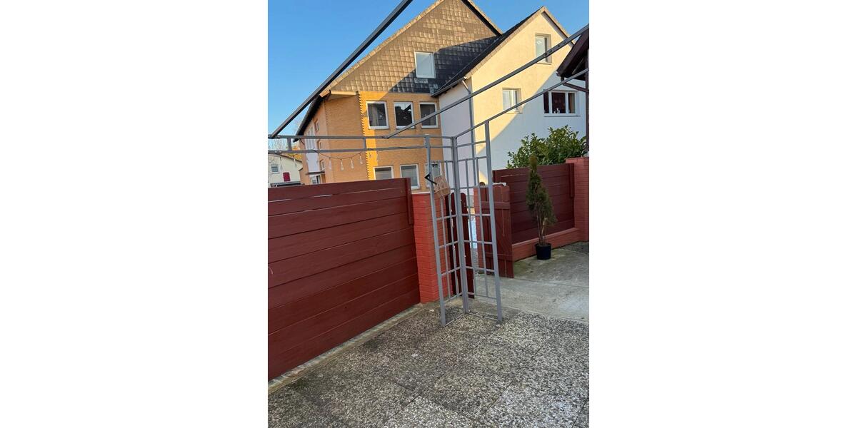 Einfamilienhaus Gronau (Leine) - 6 Zimmer, 95 m&sup2;, 145.000&euro; | Angebot:24573483