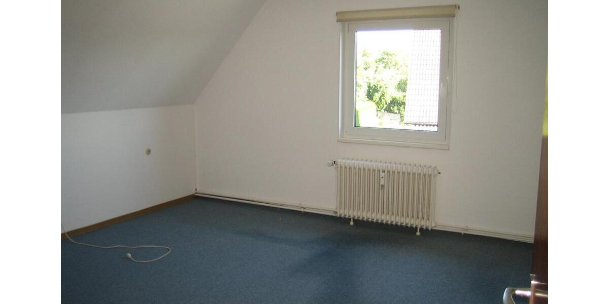 Dachgeschoßwohnung Salzhemmendorf - 3.5 Zimmer, 88 m&sup2;, 450&euro; | Angebot:25943331