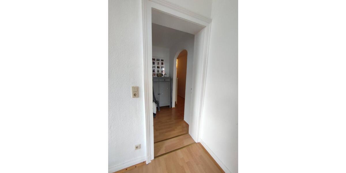 Hochparterre Hildesheim Oststadt/Stadtfeld - 4 Zimmer, 120 m&sup2;, 880&euro; | Angebot:26612169