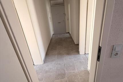 Wohnung Hannover - 2 Zimmer, 75 m&sup2;, 1.000&euro; | Angebot:25844762