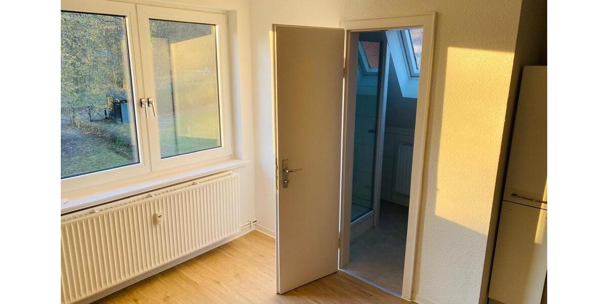 Etagenwohnung Hildesheim Bockfeld - 1 Zimmer, 22 m&sup2;, 295&euro; | Angebot:25883597
