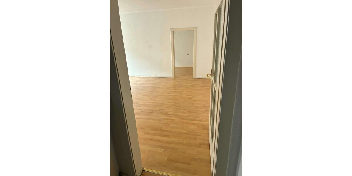 Etagenwohnung Hannover Bult - 2 Zimmer, 68 m&sup2;, 700&euro; | Angebot:23849054