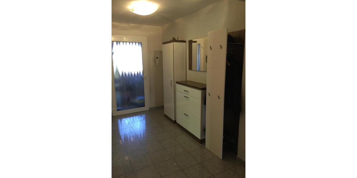 Etagenwohnung Salzgitter Ortschaft Nord - 5 Zimmer, 185 m&sup2;, 1.200&euro; | Angebot:25448945