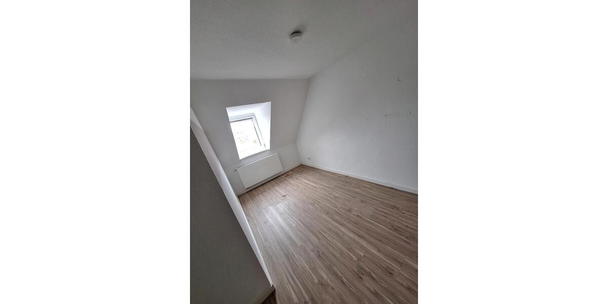 Dachgeschoßwohnung Hannover Mitte - 2 Zimmer, 40 m&sup2;, 630&euro; | Angebot:25957324