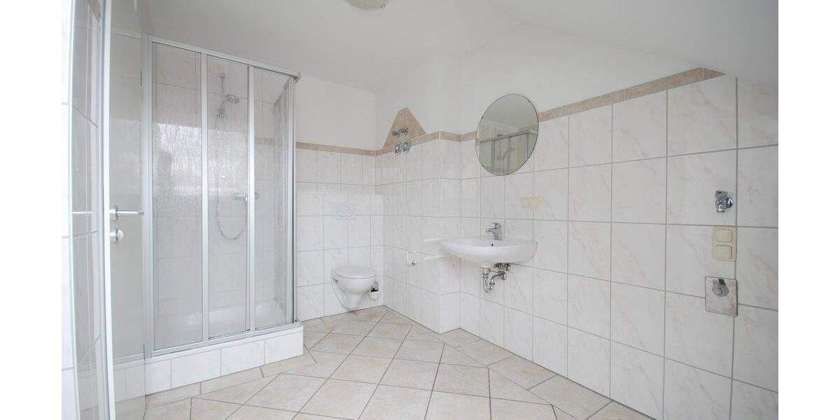 Etagenwohnung Hildesheim Ost - 3 Zimmer, 74 m&sup2;, 165.000&euro; | Angebot:25672963