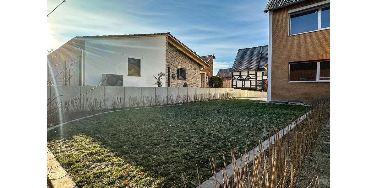 Einfamilienhaus Ilsede - 6.5 Zimmer, 179 m&sup2;, 1.500&euro; | Angebot:24876548