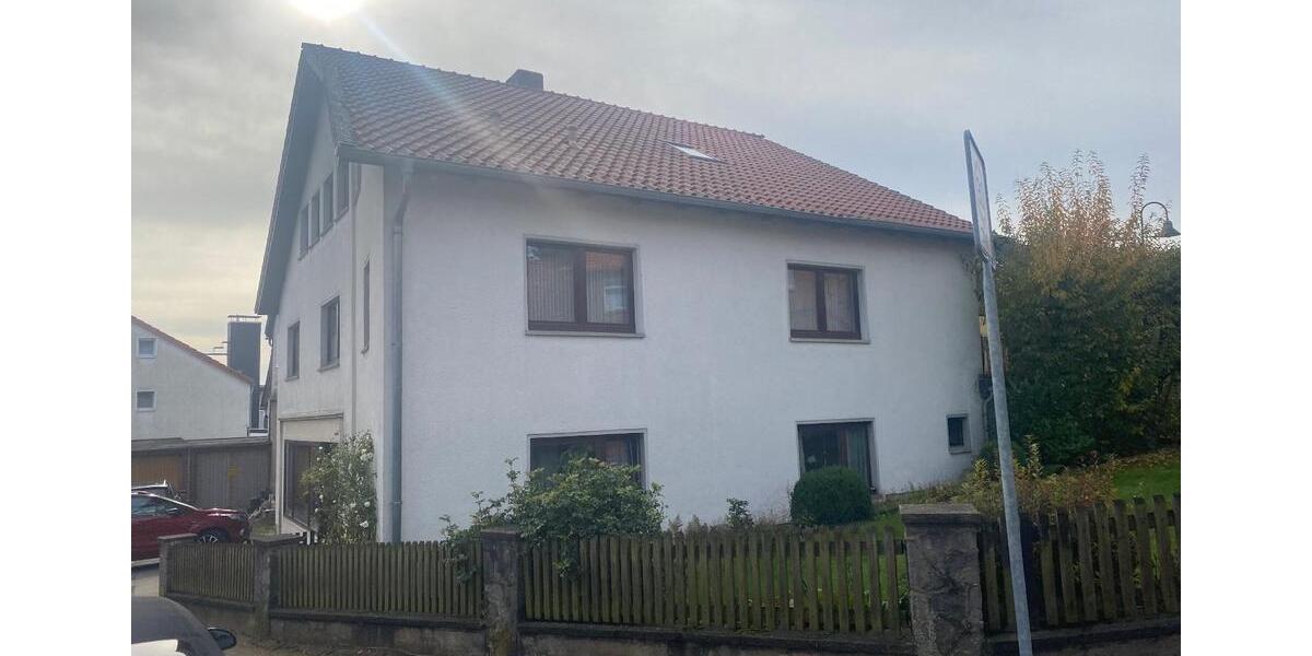 Etagenwohnung Lamspringe - 9 Zimmer, 228 m&sup2;, 1.650&euro; | Angebot:25057044