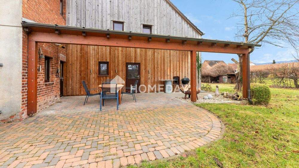 Einfamilienhaus Elze Esbeck - 8 Zimmer, 260 m&sup2;, 349.500&euro; | Angebot:25846119