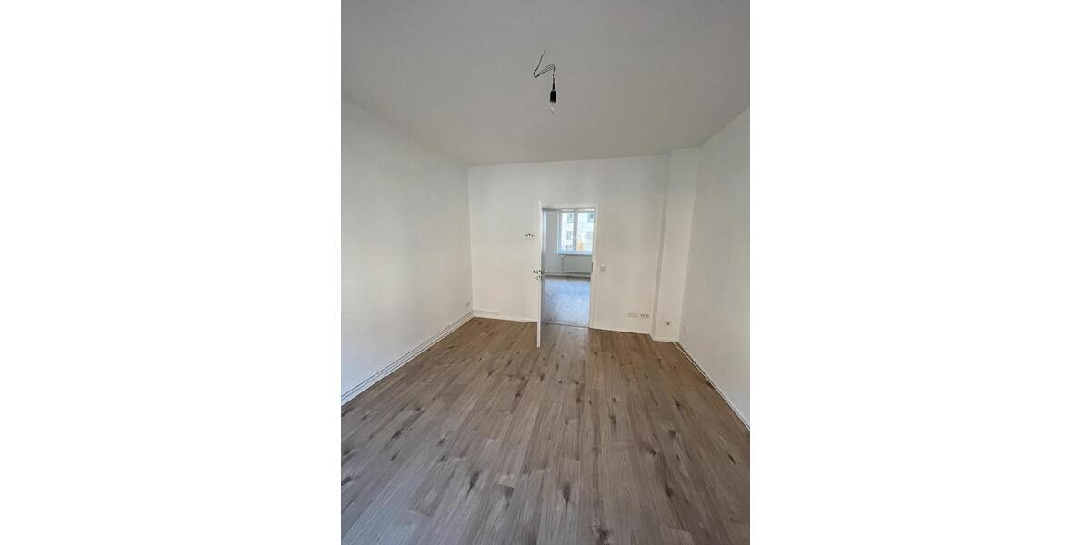 Erdgeschoßwohnung Hannover Linden-Limmer - 2 Zimmer, 52 m&sup2;, 470&euro; | Angebot:25994086