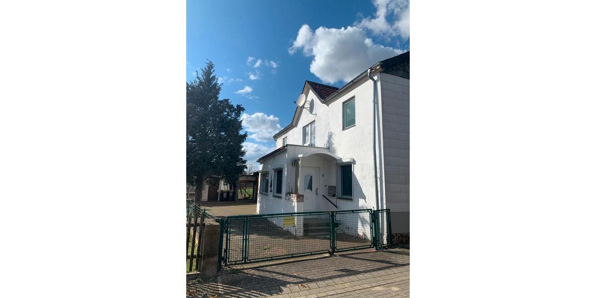 Einfamilienhaus Baddeckenstedt - 7 Zimmer, 150 m&sup2;, 139.000&euro; | Angebot:26091120