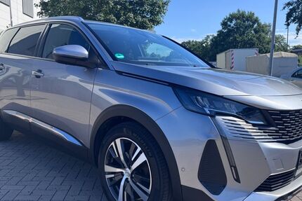 Peugeot 5008 245.000 km 13.999 &euro; Hannover 30179