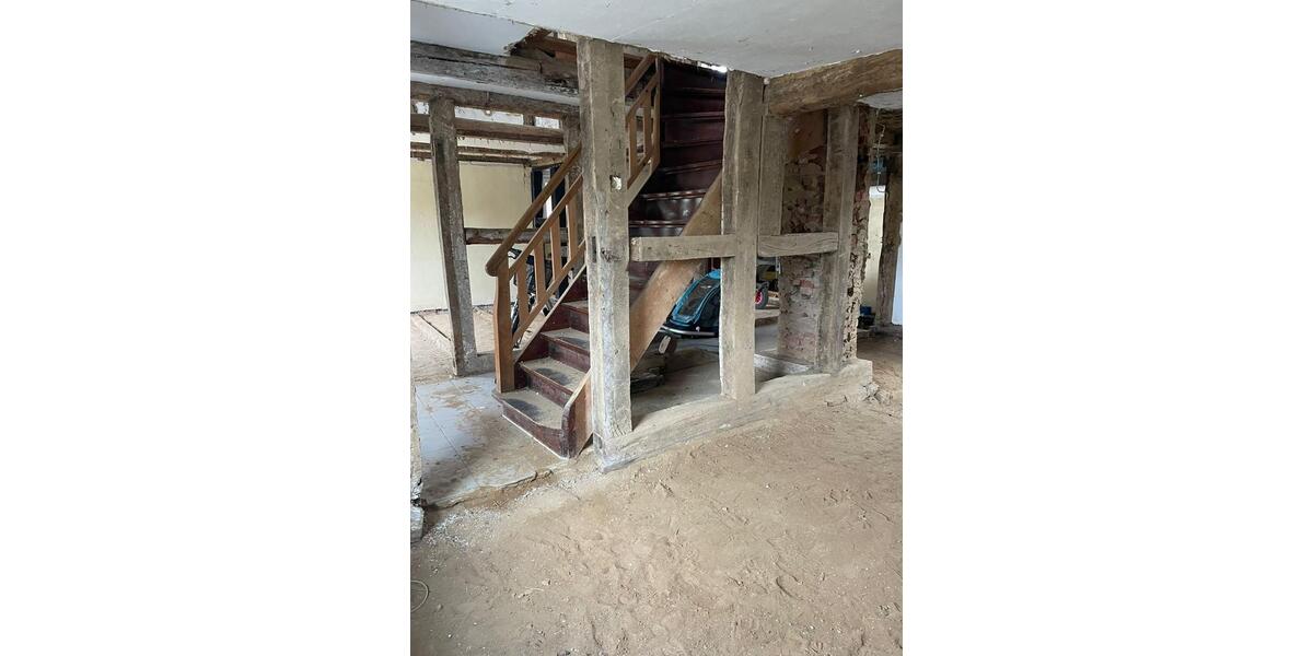 Einfamilienhaus Lamspringe - 5 Zimmer, 150 m&sup2;, 160.000&euro; | Angebot:24650303