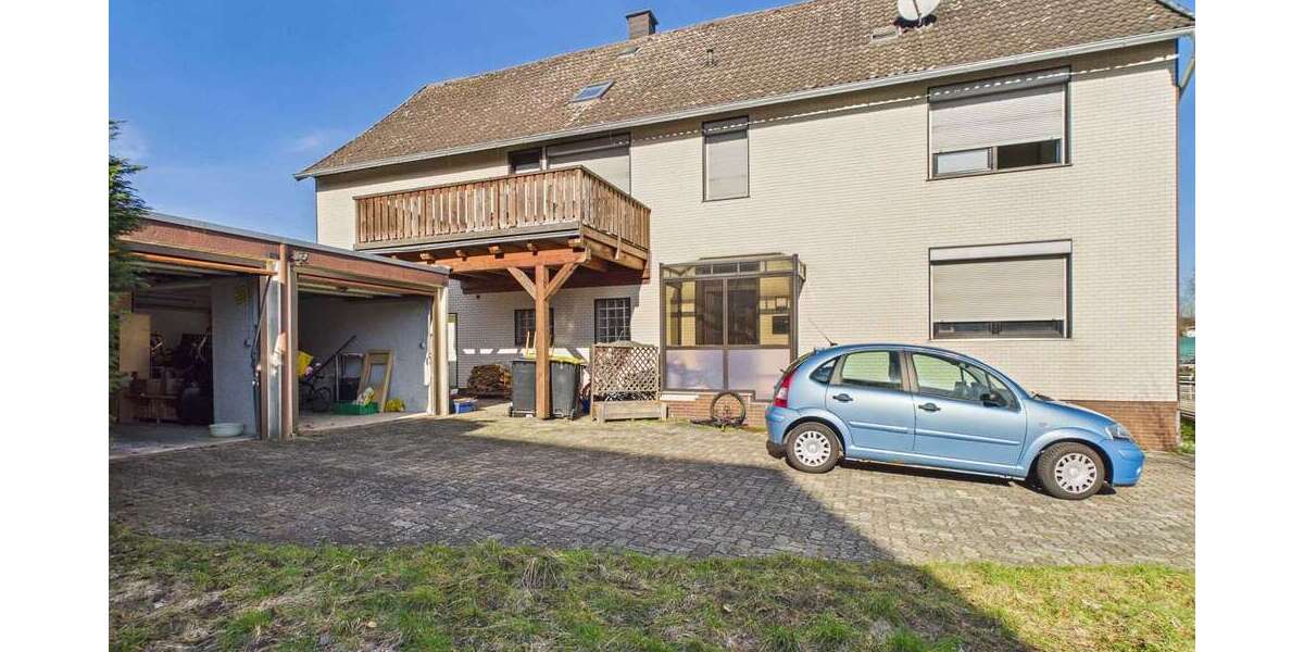 Einfamilienhaus Lamspringe - 5 Zimmer, 179 m&sup2;, 95.000&euro; | Angebot:26110079