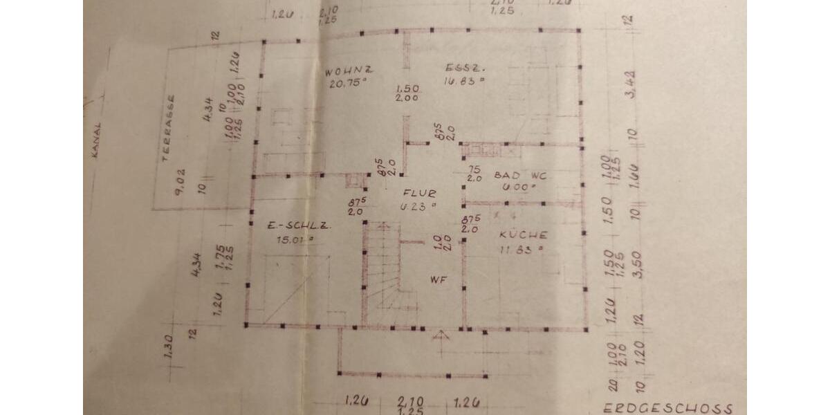 Einfamilienhaus Alfeld (Leine) - 8 Zimmer, 148 m&sup2;, 210.000&euro; | Angebot:24428792