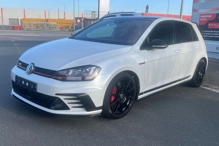 VW Golf 106.270 km 19.900 &euro; Hildesheim 31135