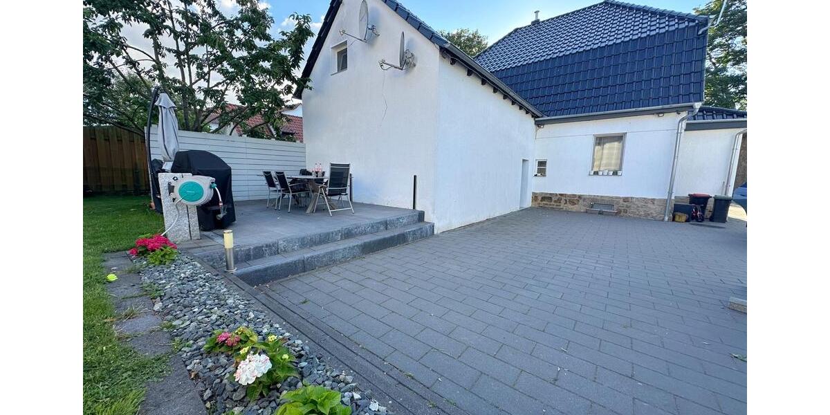 Einfamilienhaus Salzhemmendorf - 8 Zimmer, 240 m&sup2;, 350.000&euro; | Angebot:27002049