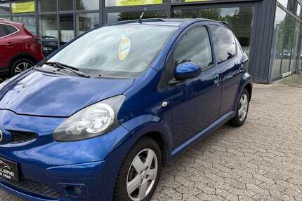 Toyota Aygo 170.000 km 2.500 &euro; Peine 31226