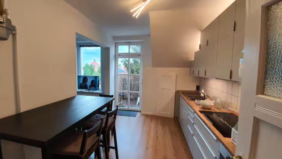 Dachgeschoßwohnung Hannover Döhren-Wülfel - 2.5 Zimmer, 62 m&sup2;, 1.000&euro; | Angebot:26576078