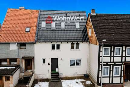 Haus Bad Salzdetfurth - 6 Zimmer, 225 m&sup2;, 239.000&euro; | Angebot:25784448