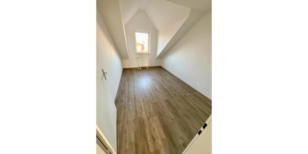 Etagenwohnung Ronnenberg - 4 Zimmer, 87 m&sup2;, 789&euro; | Angebot:26631037