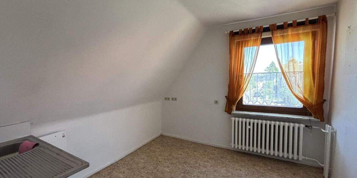 Mehrfamilienhaus, Wohnhaus Sehnde Ilten - 7 Zimmer, 194 m&sup2;, 339.000&euro; | Angebot:25733350