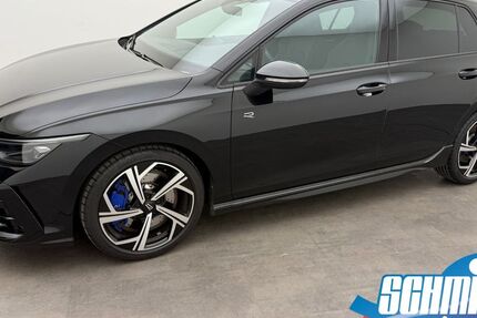 VW Golf 8.090 km 44.700 &euro; Peine 31226