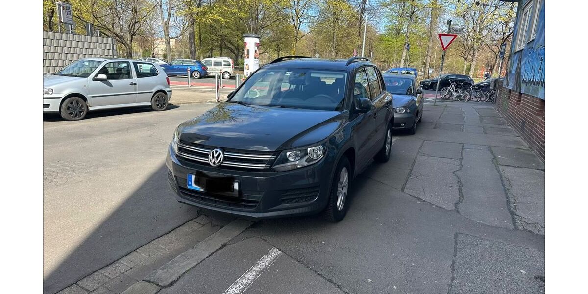 VW Tiguan 74.063 km 14.290 &euro; Hannover 30161