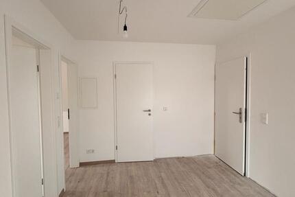 Wohnung Laatzen - 3 Zimmer, 69 m&sup2;, 900&euro; | Angebot:25943325