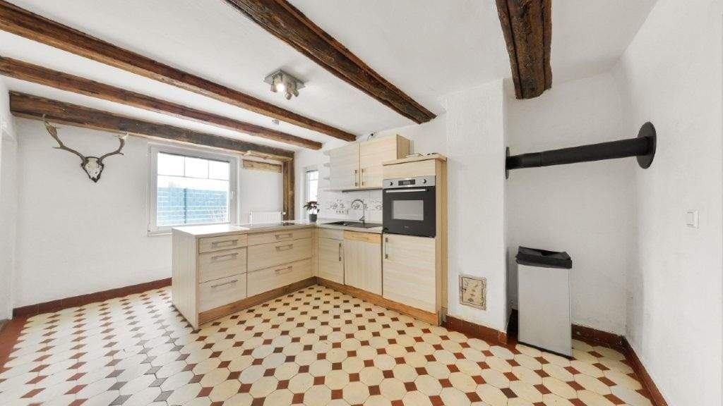 Mehrfamilienhaus, Wohnhaus Springe Gestorf - 8 Zimmer, 180 m&sup2;, 385.000&euro; | Angebot:25744165