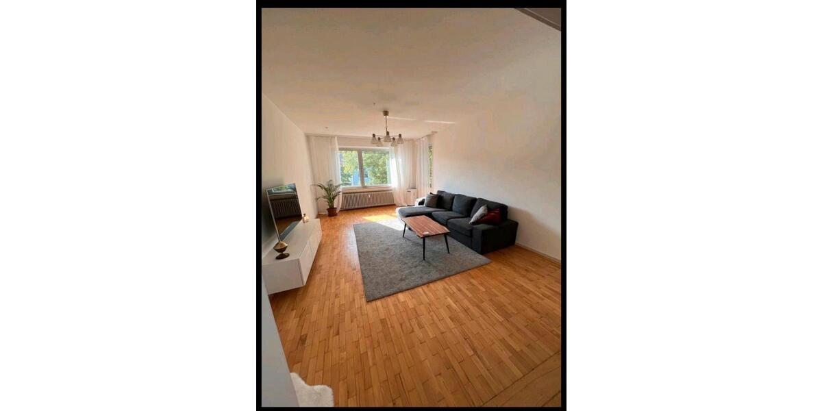 Etagenwohnung Hildesheim - 3.5 Zimmer, 133 m&sup2;, 1.064&euro; | Angebot:25648599