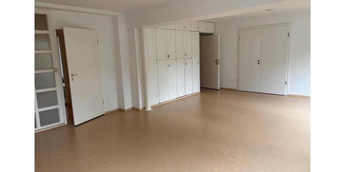 Gewerbeobjekt Hannover Döhren-Wülfel - 18&euro; | Angebot:24355409