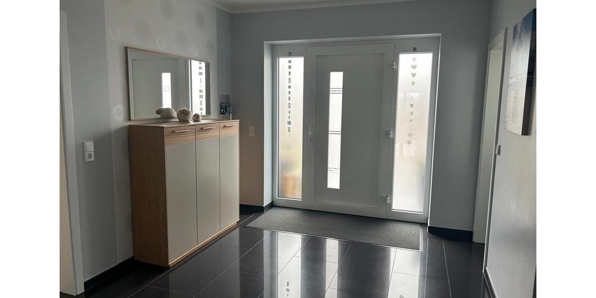 Villa Hohenhameln - 7 Zimmer, 211 m&sup2;, 733.000&euro; | Angebot:25976891