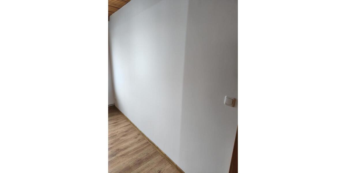 Dachgeschoßwohnung Pattensen - 1 Zimmer, 40 m&sup2;, 480&euro; | Angebot:25922656