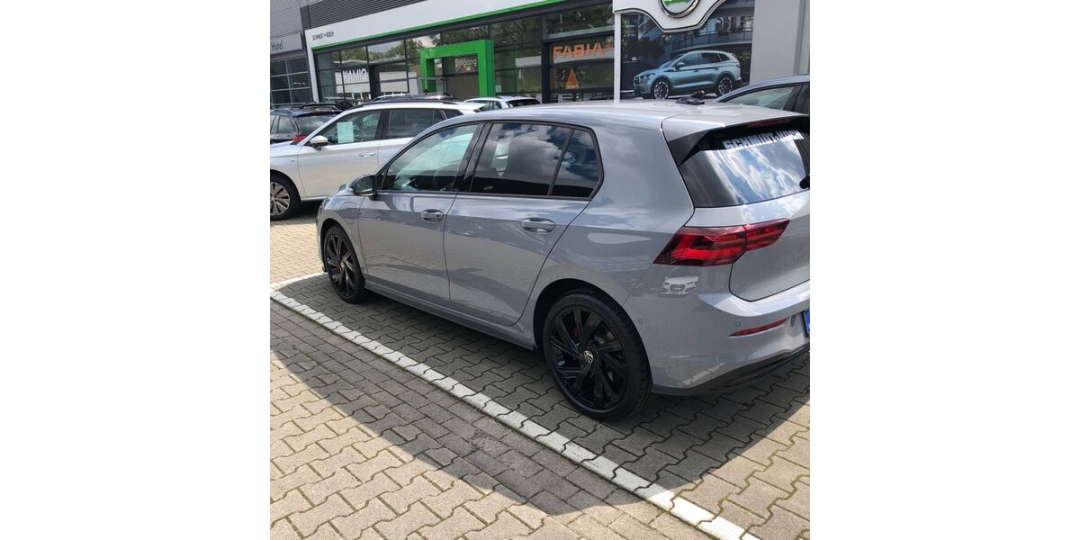 VW Golf 36.000 km 27.494 &euro; Sarstedt 31157