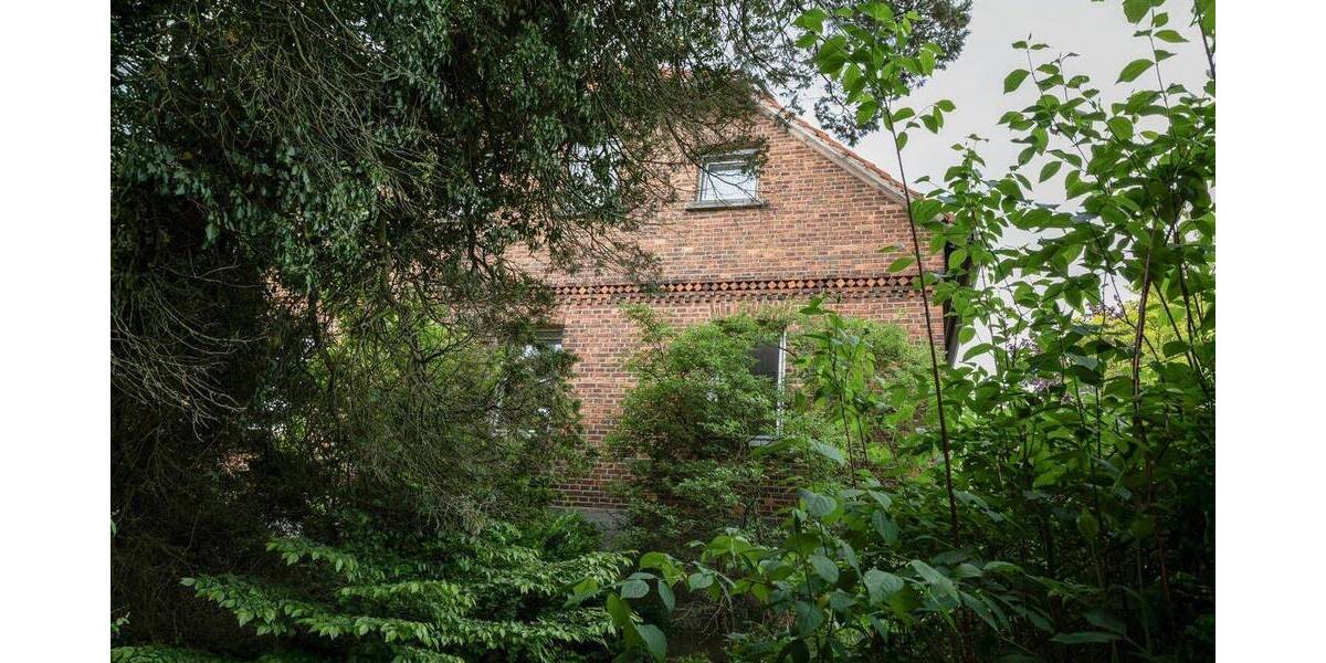 Einfamilienhaus Coppenbrügge Brünnighausen - 8 Zimmer, 183 m&sup2;, 450.000&euro; | Angebot:25705858