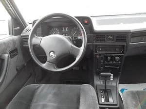 Opel Kadett E Beauty Lim. SEDAN GSD AUTOM- SERVO 74.000 km 2.800 &euro; Hannover 30179