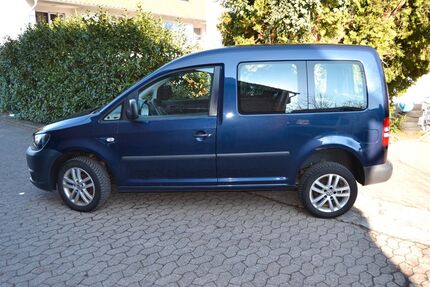 VW Caddy 272.000 km 7.666 &euro; Hohenhameln 31249