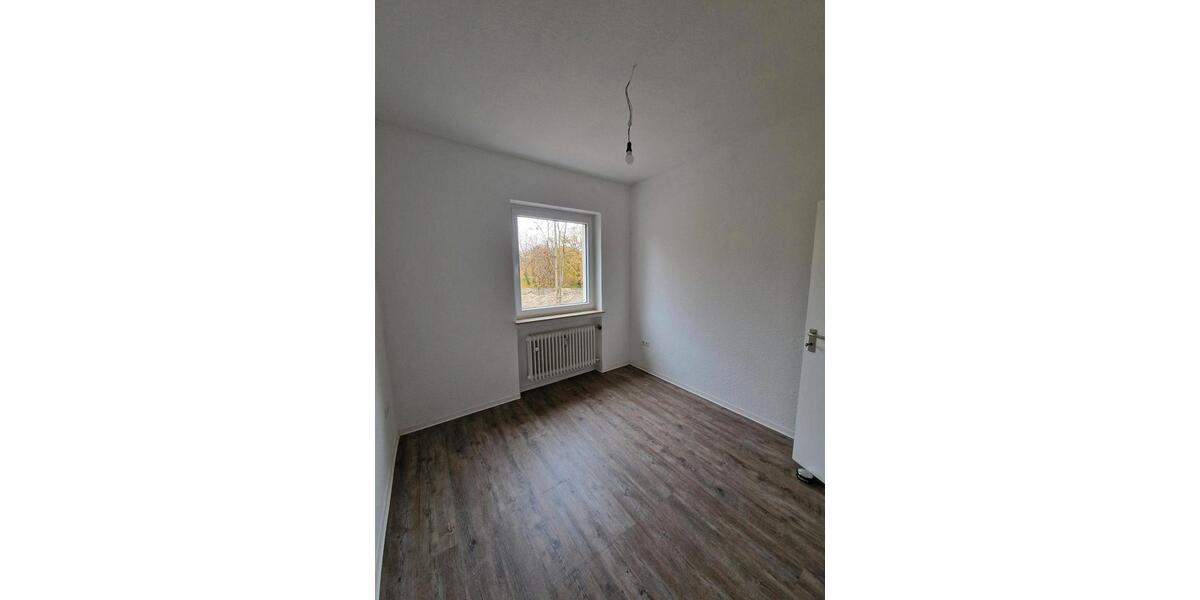 Etagenwohnung Hannover Linden-Limmer - 3.5 Zimmer, 78 m&sup2;, 1.138&euro; | Angebot:26021927