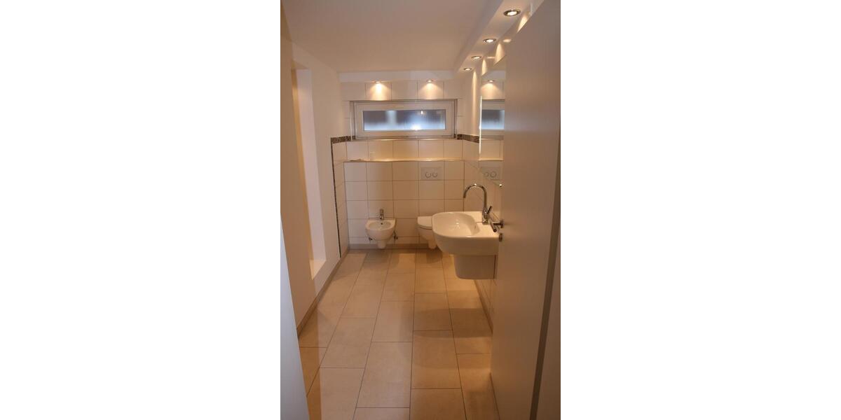 Doppelhaushälfte Lehrte - 5 Zimmer, 138 m&sup2;, 1.600&euro; | Angebot:26615350
