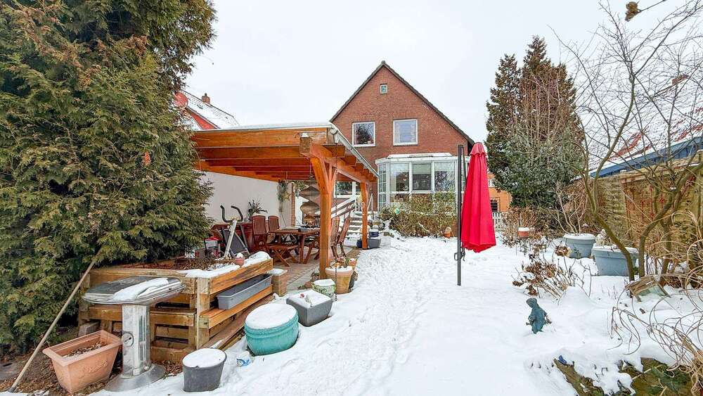 Einfamilienhaus Peine Südstadt - 6 Zimmer, 150 m&sup2;, 265.000&euro; | Angebot:26633687