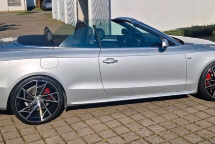Audi A5 120.600 km 12.900 &euro; Harsum OT Machtsum 31177