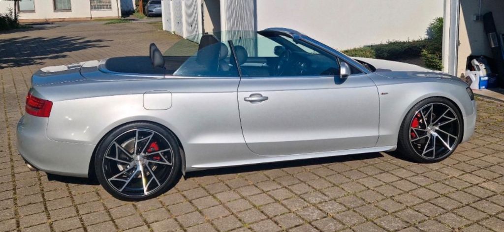 Audi A5 120.600 km 12.900 &euro; Harsum OT Machtsum 31177