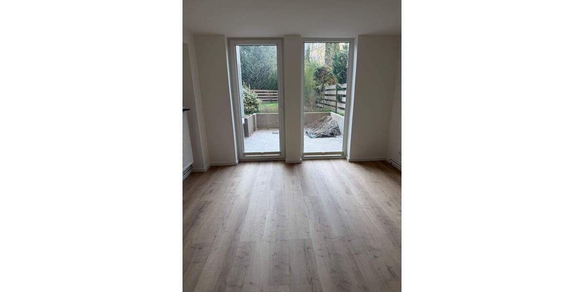 Etagenwohnung Hildesheim West - 2 Zimmer, 72 m&sup2;, 700&euro; | Angebot:25915869