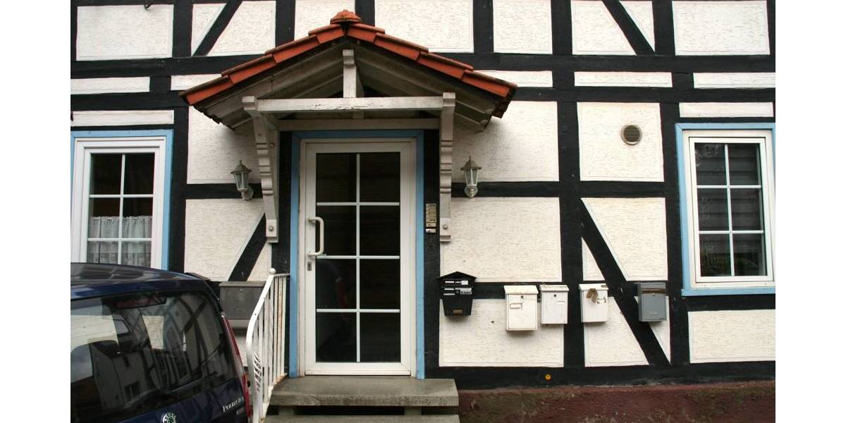 Mehrfamilienhaus, Wohnhaus Delligsen - 2 Zimmer, 500 m&sup2;, 190.000&euro; | Angebot:26036937