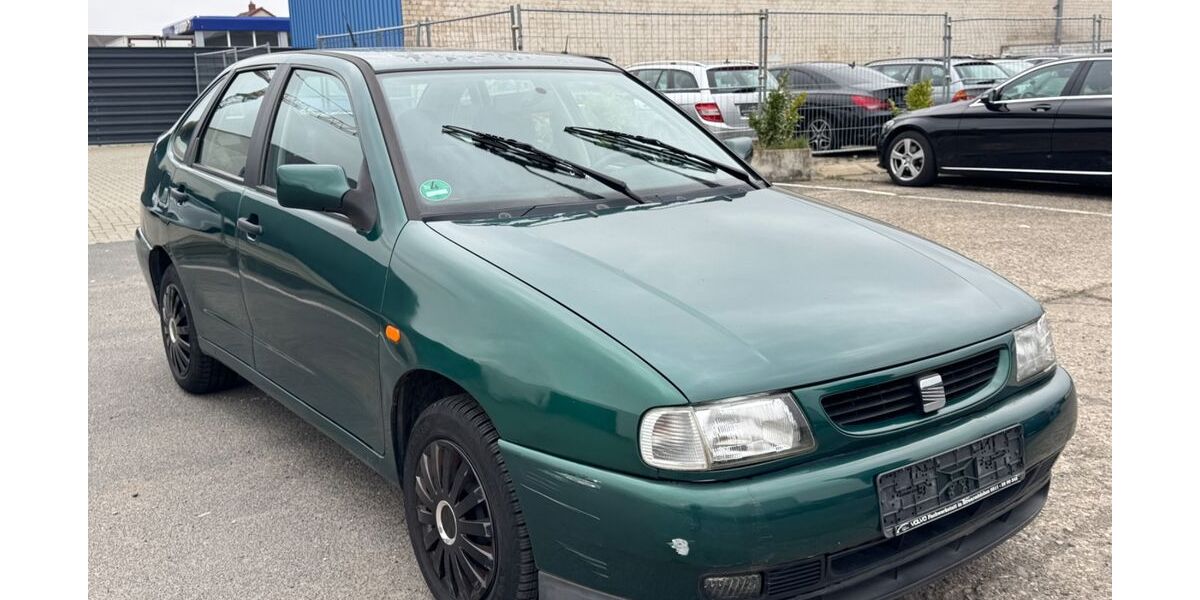 Seat Cordoba 97.149 km 1.880 &euro; Hannover 30165