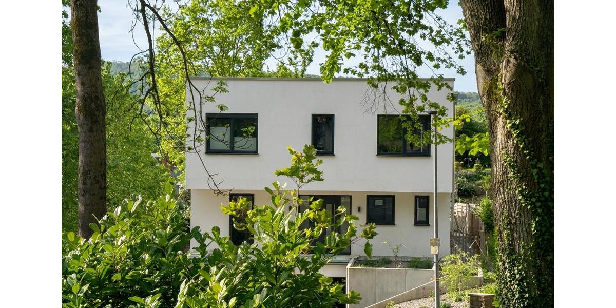 Einfamilienhaus Springe - 5 Zimmer, 244 m&sup2;, 2.200&euro; | Angebot:26453481