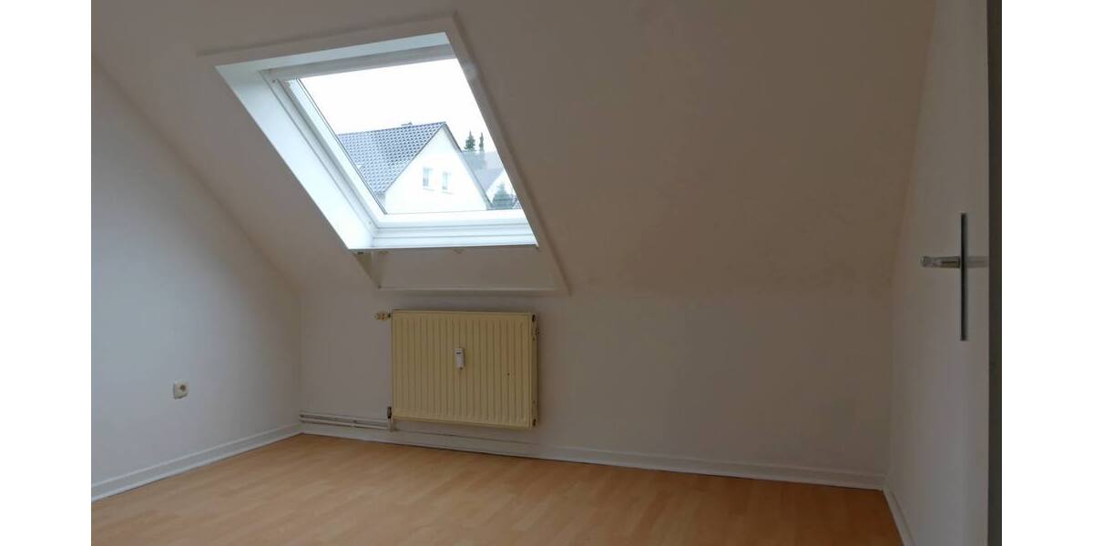 Gemütliche Dachgeschosswohnung in angenehmen Mehrfamilienwohnhaus! - Dachgeschoßwohnung Alfeld Röllinghausen | Angebot:24670971